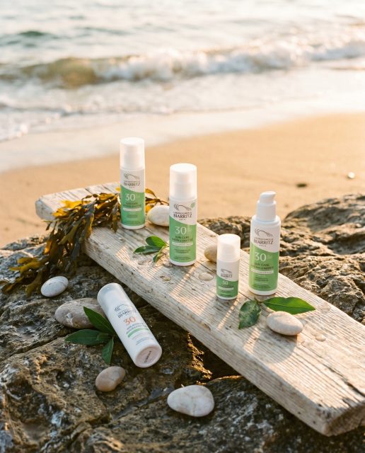 ☀️ L'été approche… et votre peau mérite le meilleur !

Les 𝗟𝗮𝗯𝗼𝗿𝗮𝘁𝗼𝗶𝗿𝗲𝘀 𝗱𝗲 𝗕𝗶𝗮𝗿𝗿𝗶𝘁𝘇 proposent des soins solaires 100% naturels, certifiés bio et fabriqués en France 🇫🇷 — pour vous protéger efficacement tout en respectant votre peau et l'environnement 🌿

🌊 Des formules pensées au bord de l'Atlantique, enrichies en actifs marins exclusifs pour une protection et une hydratation optimales.

Retrouvez toute la gamme directement dans votre pharmacie ! 💊✨

#LaboratoiresDeBiarritz #BioEtEfficace #Pharmastar #SoinsSolaires #ProtectionSolaire #CosmétiqueNaturelle #FabiquéEnFrance #BioBeauté #PeauSaine #ÉtéEnFrance